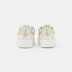 Friboo Sneaker Low - White, Kinder -Deutschland Friboo Verkaufs-Shop e9610b8f536b4b4f9013e53152a440fe